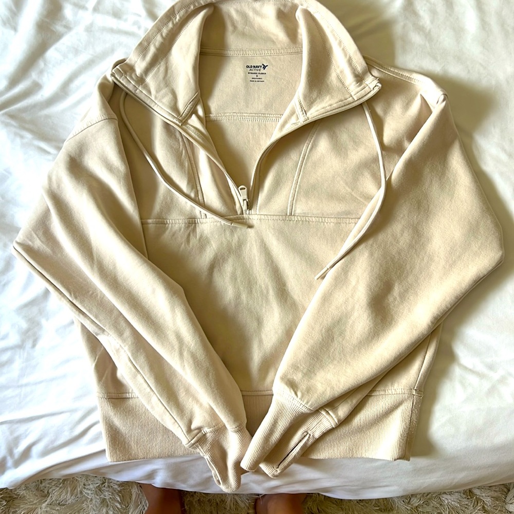 Old Navy Sweatshirt